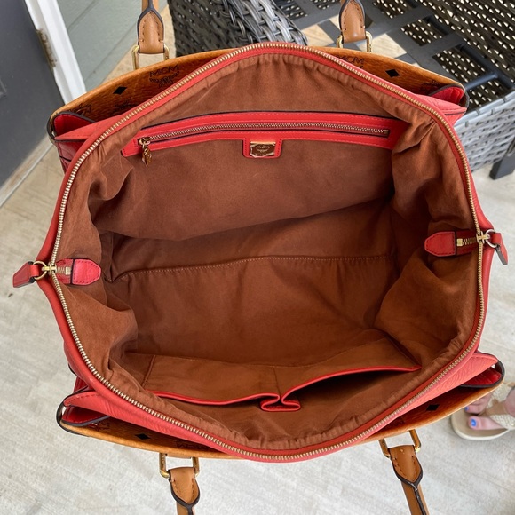 MCM Bag - Picture 4 of 5